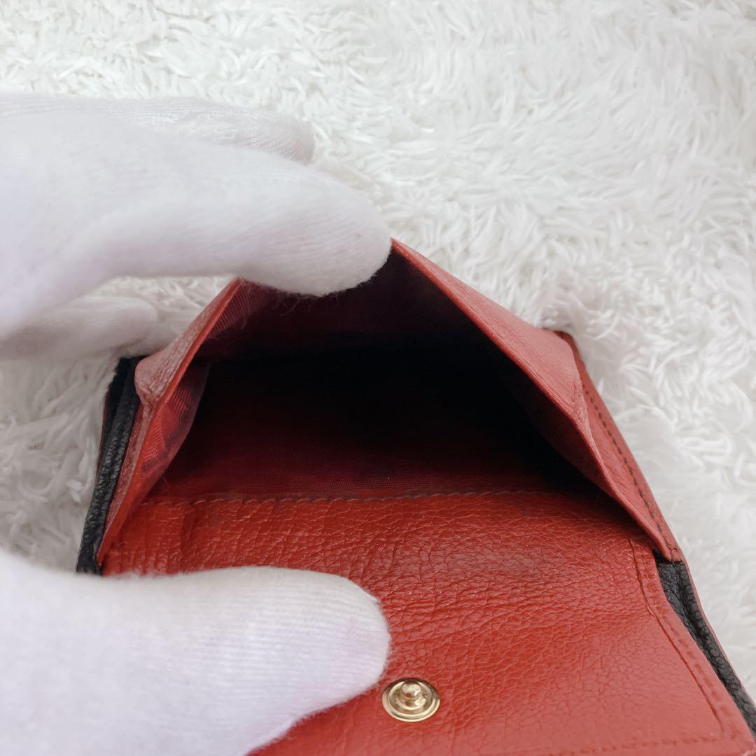 専用ミュウミュウ 折り財布 5MV204 マドラス ラブ ハート FRID黒