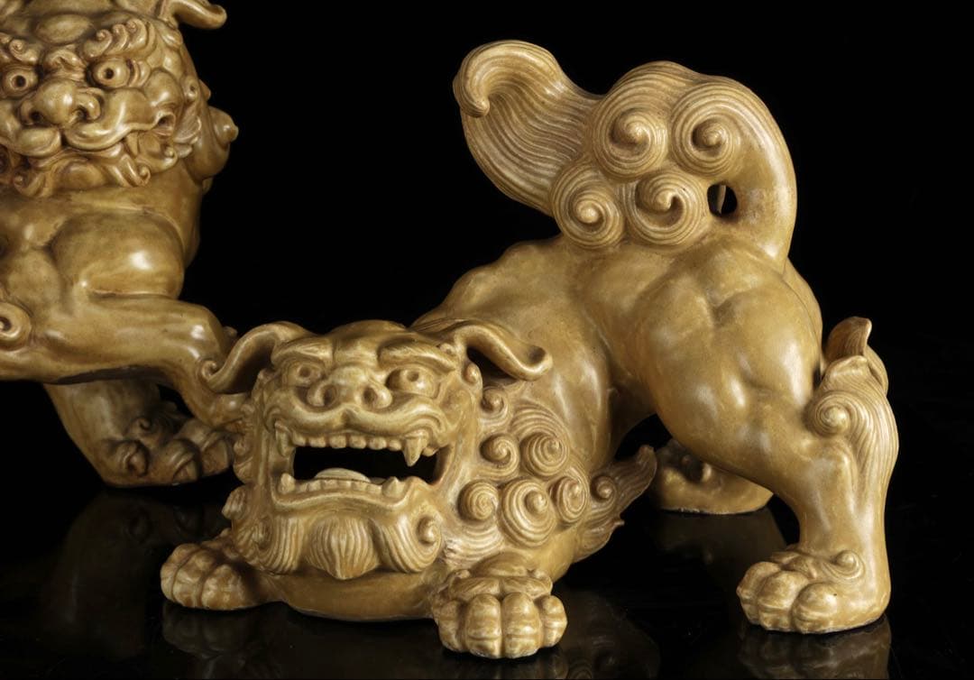 九谷焼 玉獅子 双獅子置物 一対 共箱付 24cm 唐獅子 狛犬 古美術 骨董品