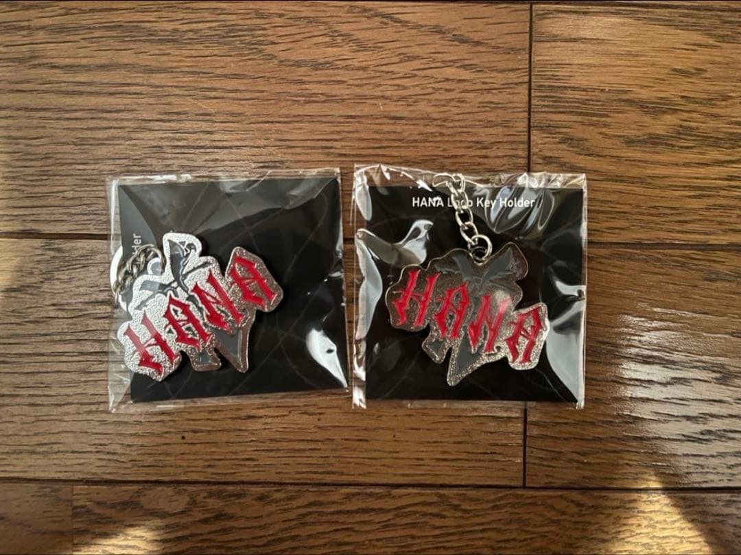 HANA ロゴキーホルダー 2個セット