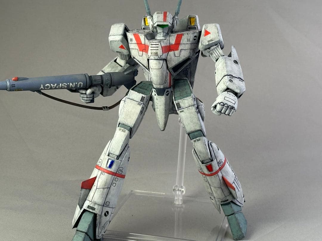 PLAMAX マクロス 1/72 VF 1J バトロイドバルキリー 塗装完成品