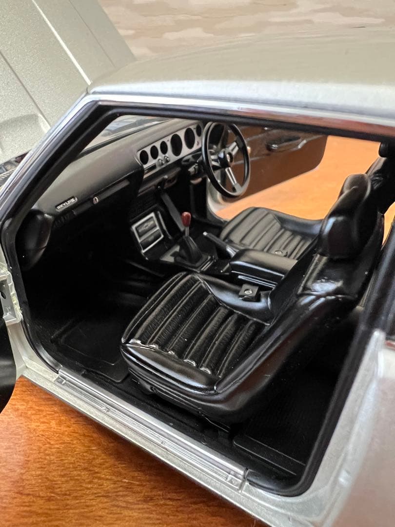 No113ミニカー1/18箱ありNISSAN SKYLINE 2000 GT-R