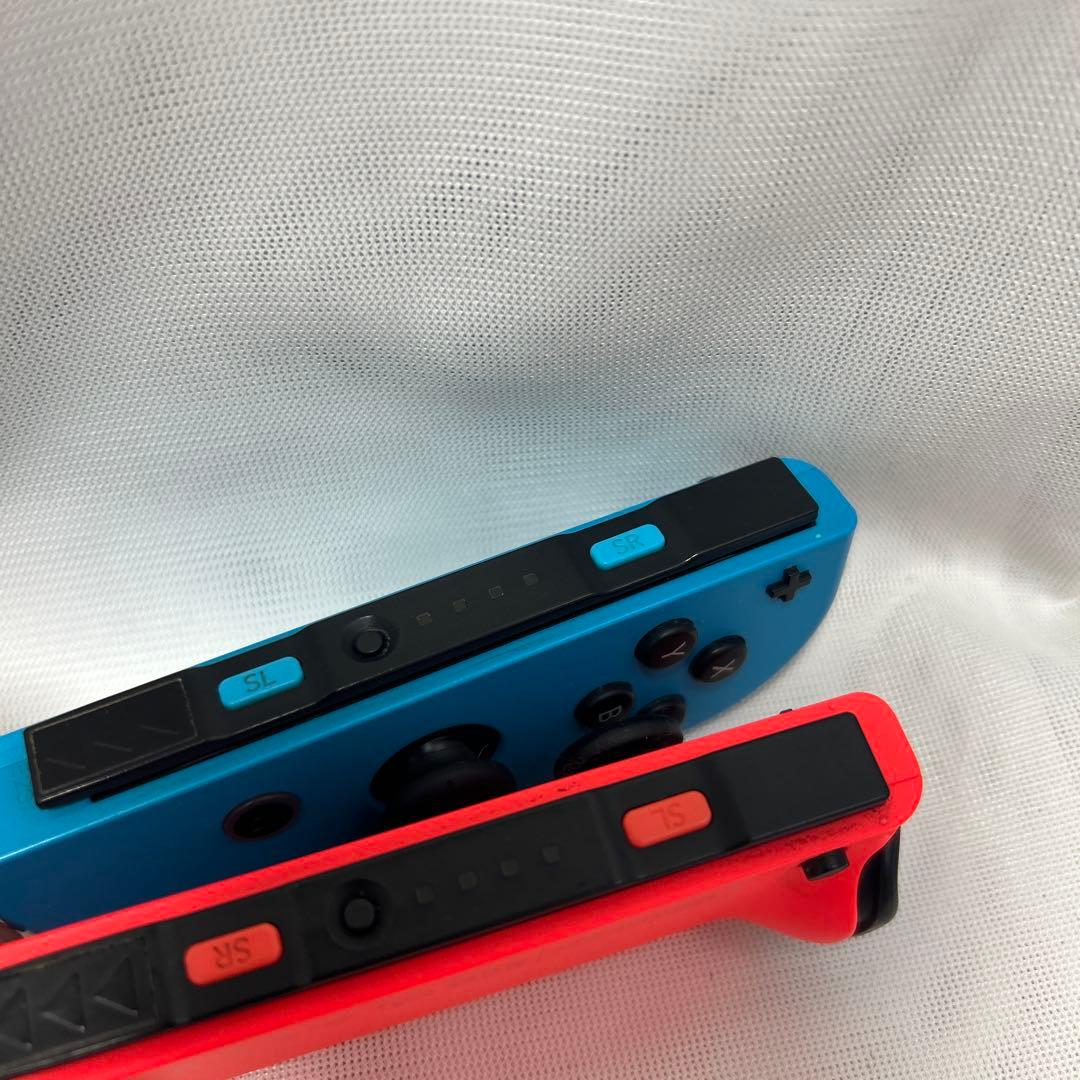 Nintendo Switch 初期型　Joy-Conブルーレッド