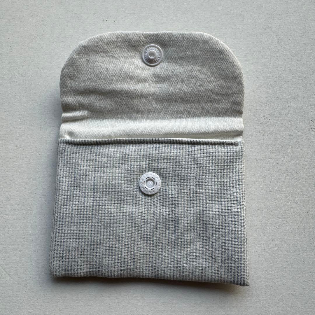 バインダーカバー　A6 水色ストライプ　カードポーチ付