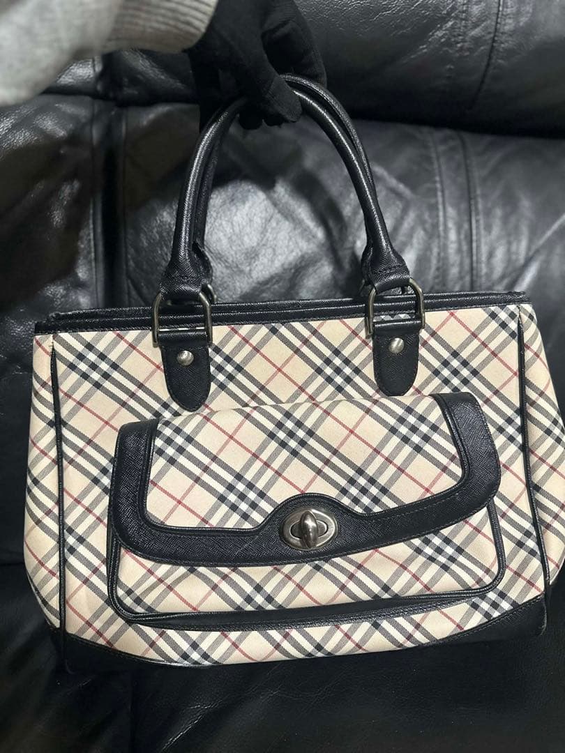 バーバリー　ハンドバック