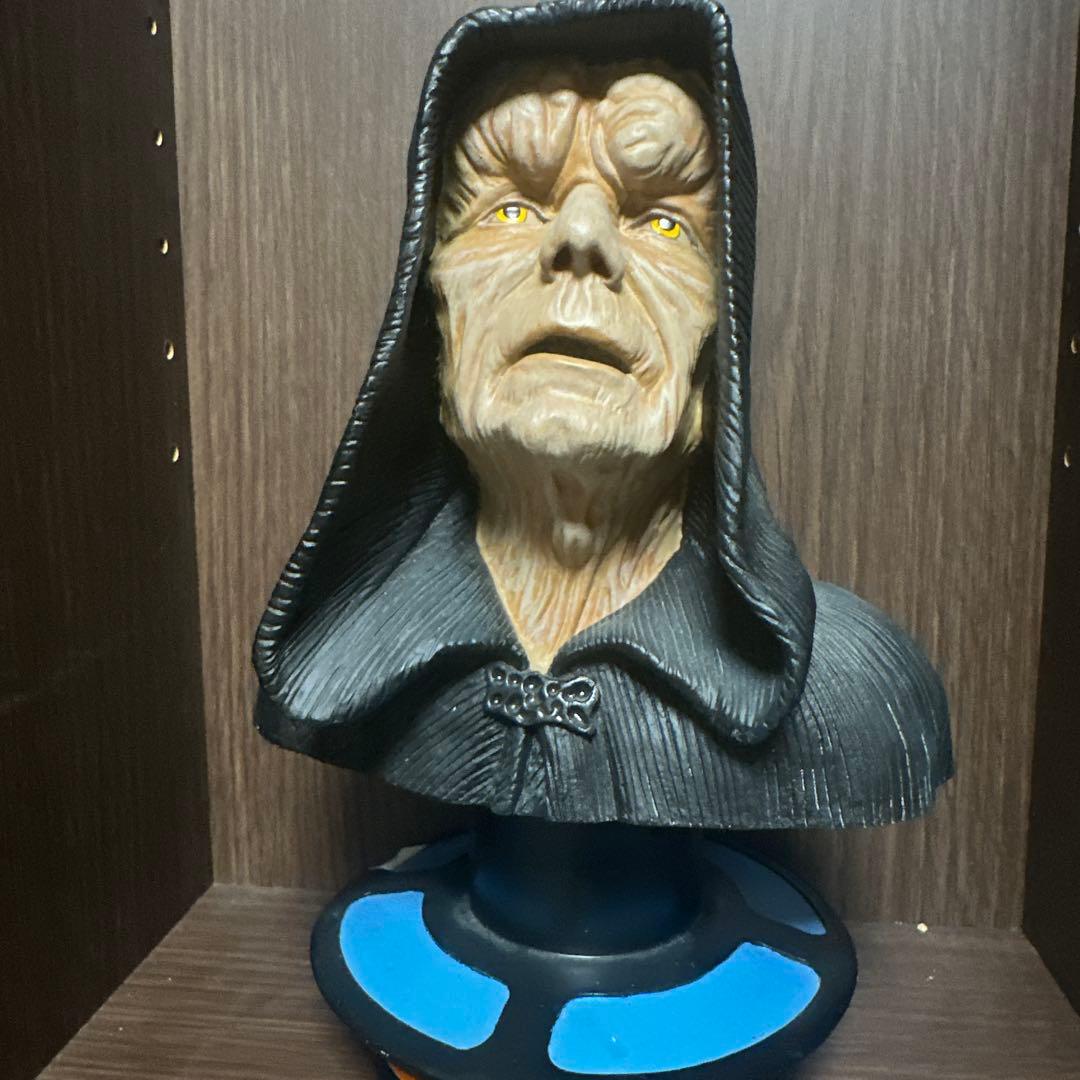 限定 スターウォーズ 皇帝パルパティーン 世界限定2500体フィギュア