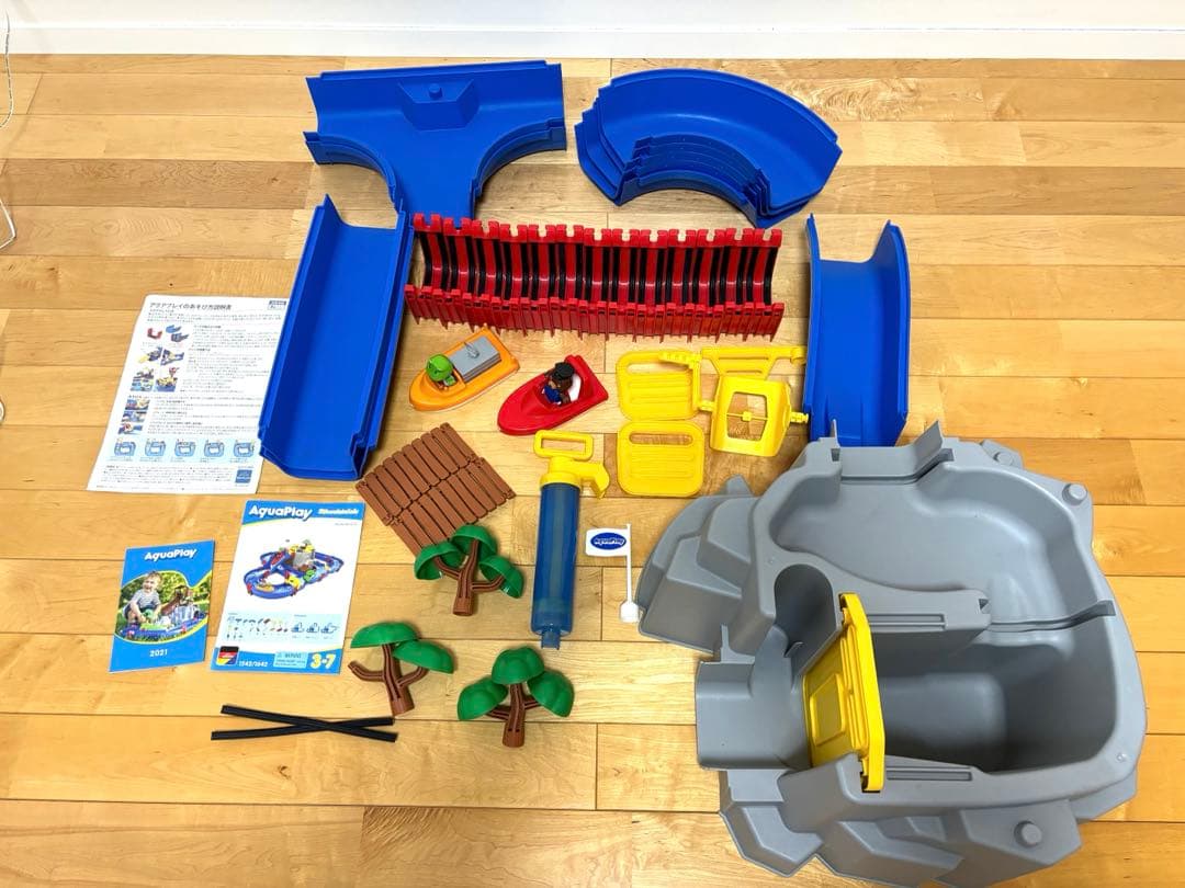 最終値下げ　アクアプレイ Mountain Lake ボーネルンド