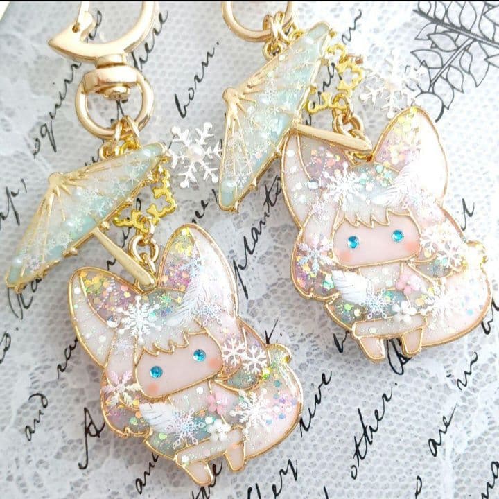 ☆雪傘と白雪キツネ☆　他レジンキーホルダー計4点