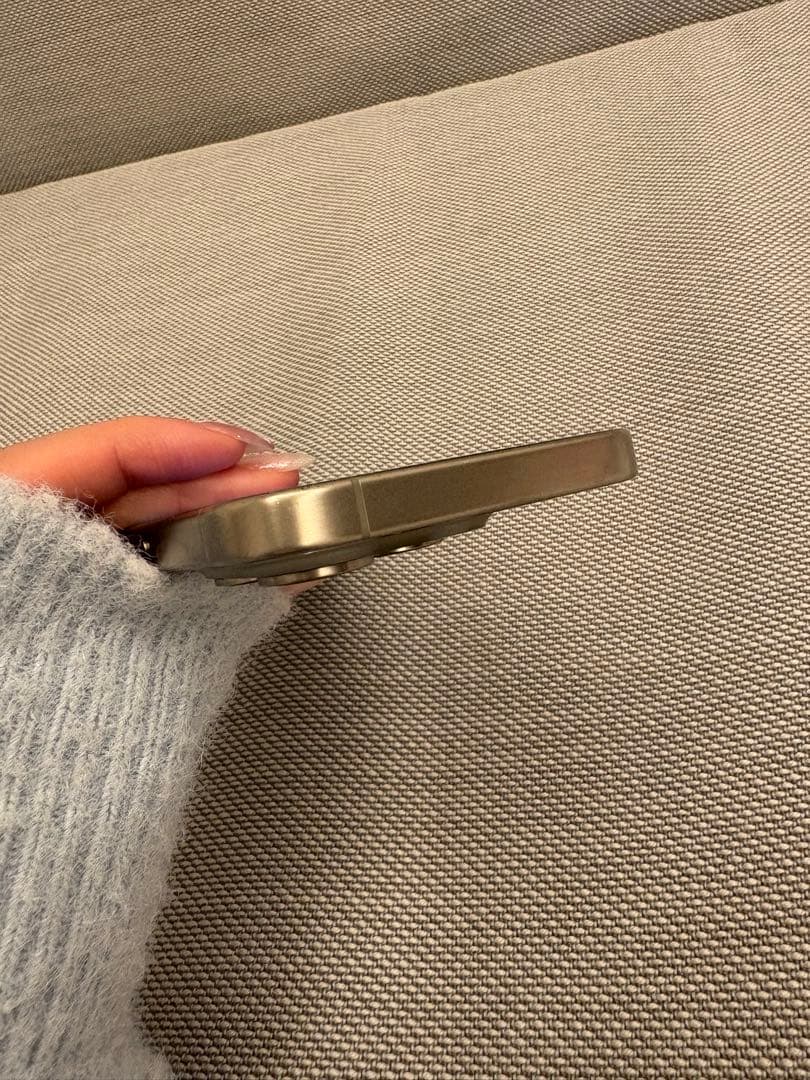 iPhone15 pro 本体