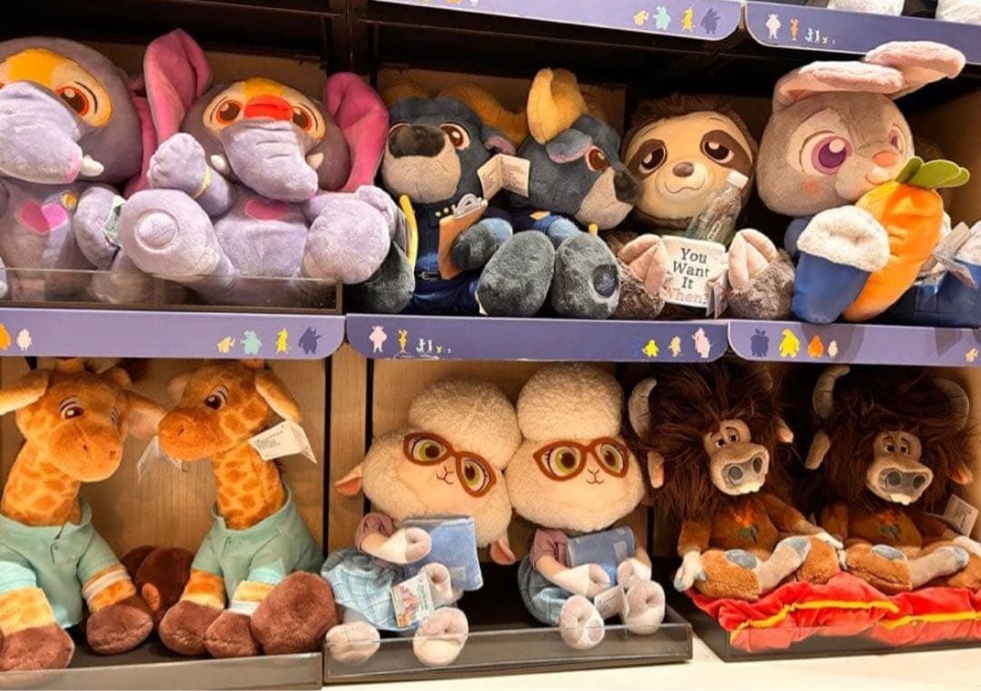 上海ディズニー　ズートピア　ボゴ署長　大きい　ぬいぐるみ　新品タグ付き