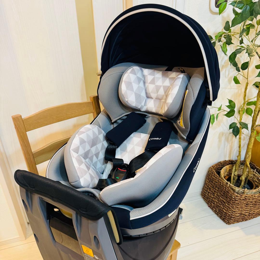 CombiクルムーヴスマートISOFIX エッグショックJN-570