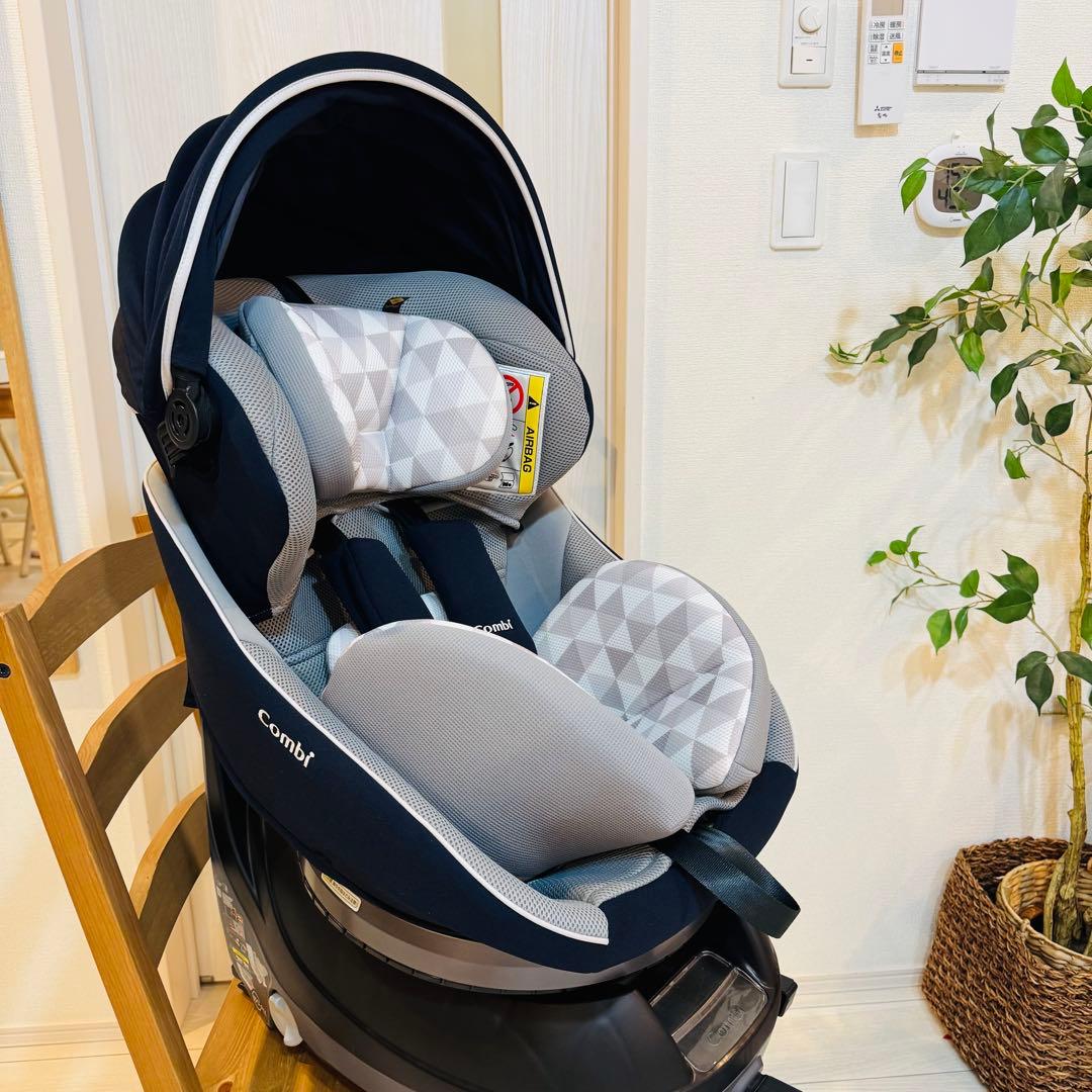 CombiクルムーヴスマートISOFIX エッグショックJN-570