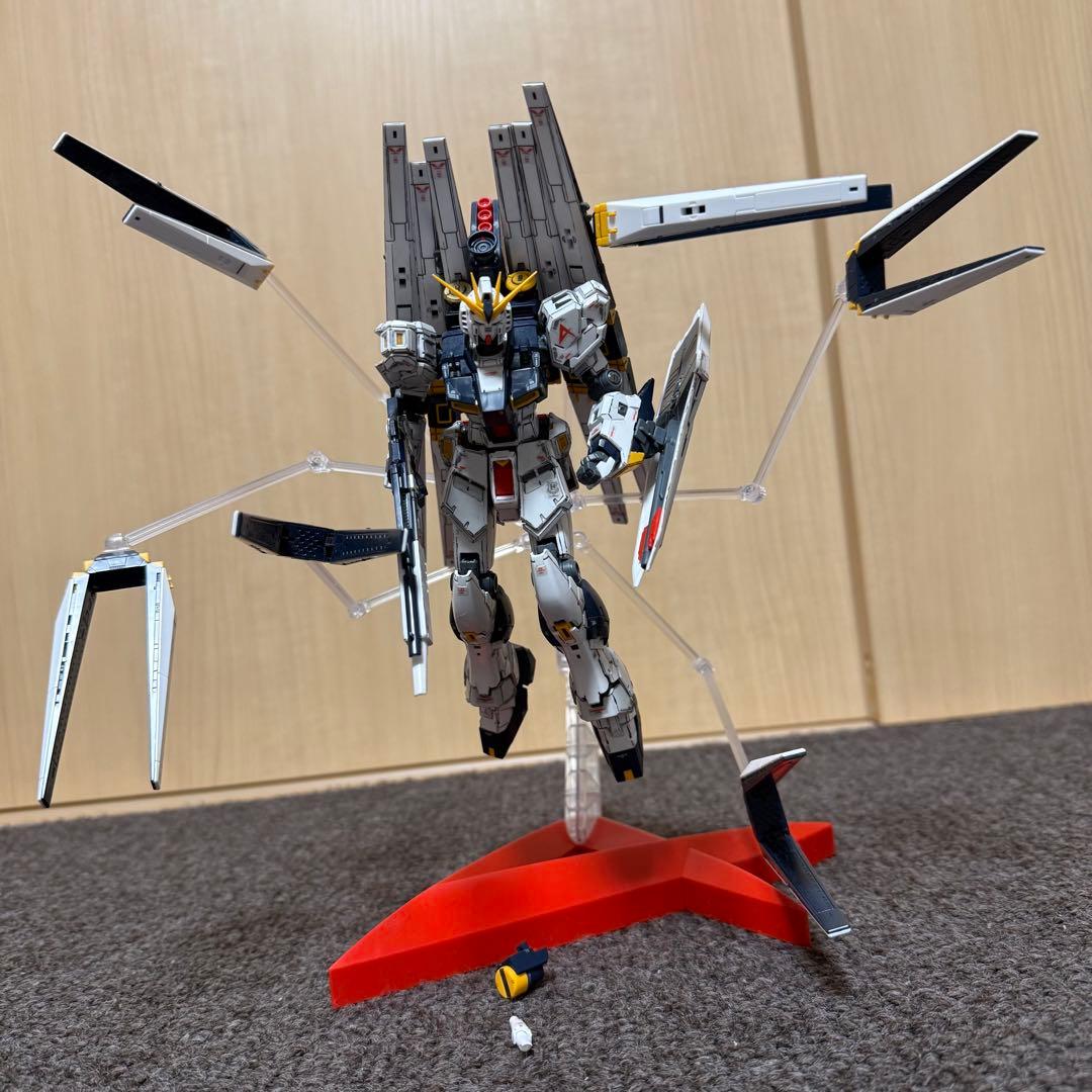 RG ν ガンダム