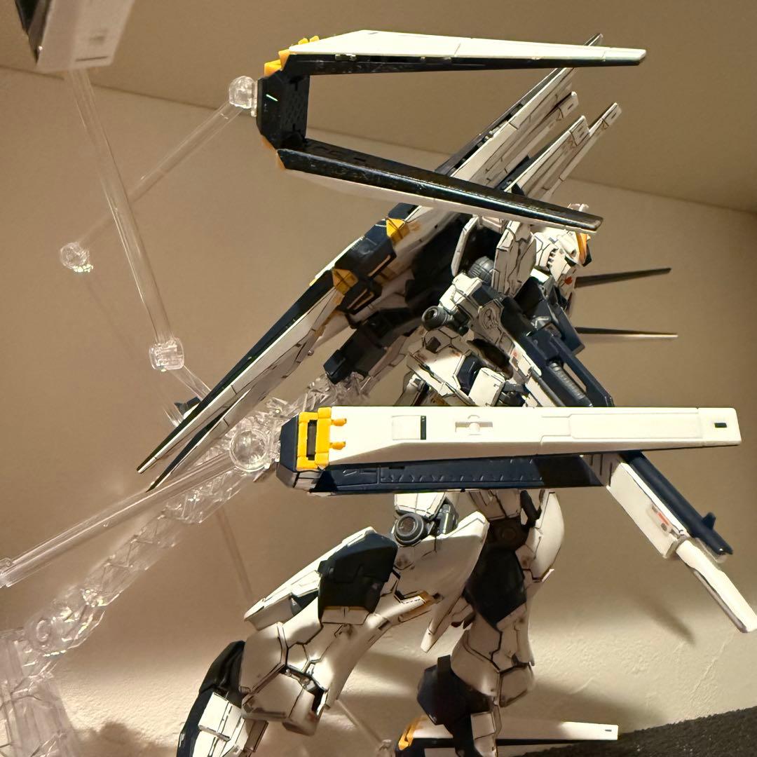RG ν ガンダム