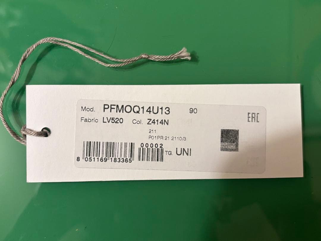 marni サフィアーノレザー製 二つ折りウォレット ブラック イエロー