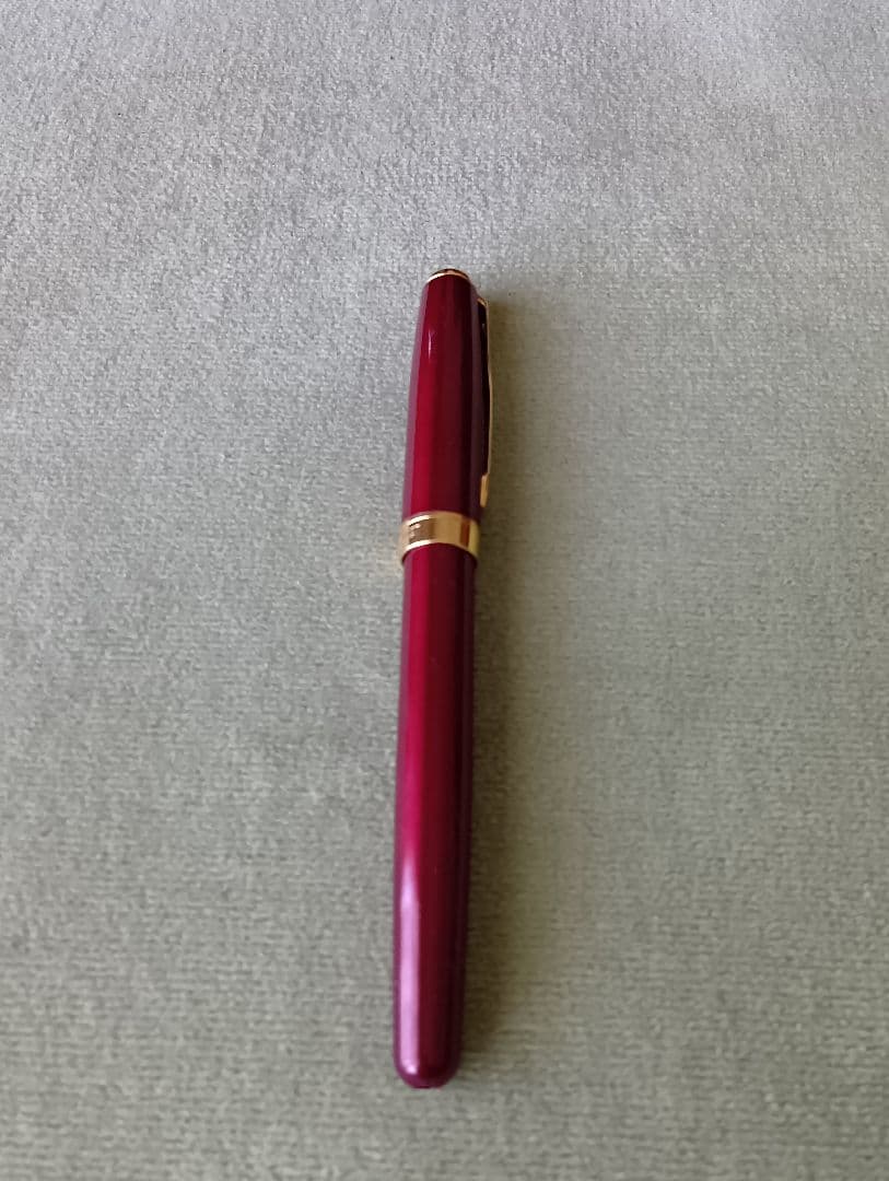 パーカー　ソネット　フランス　レッド 万年筆 ペン先18k