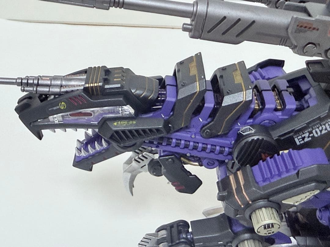 AZ-09 ジェノザウラー　塗装済み完成品