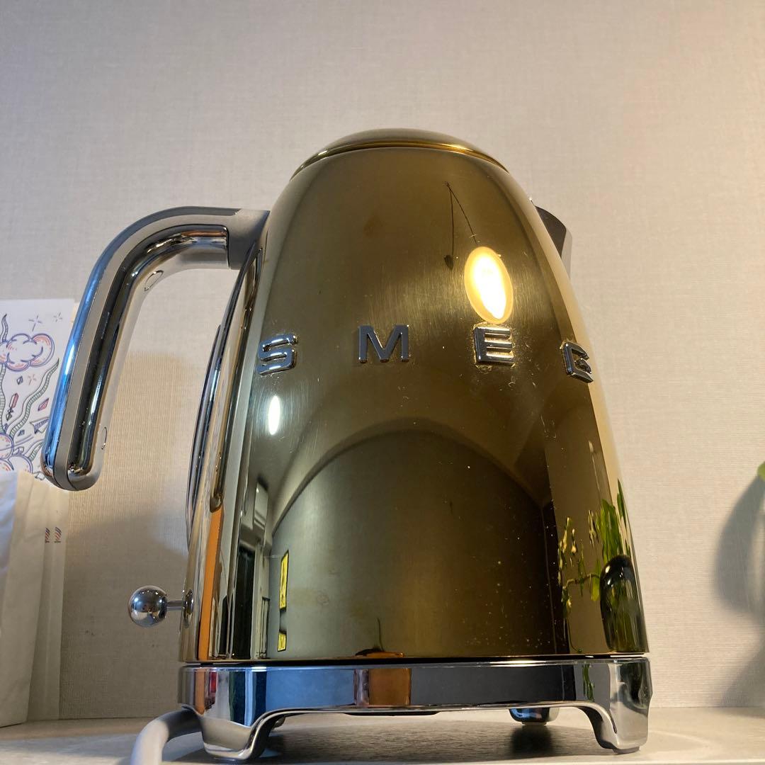 SMEG 電気ケトル　未使用に近い