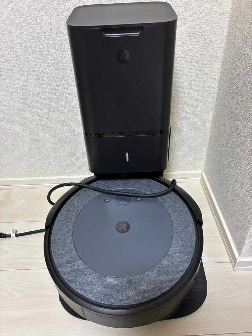 【中古】iRobot ルンバ i3+ ロボット掃除機 替えパック＆フィルター付