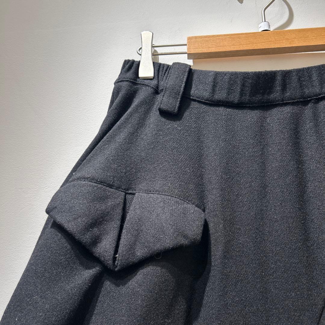 センソユニコ　萌　モユルアシンメトリー黒サルエルパンツ　ブラック　M〜L