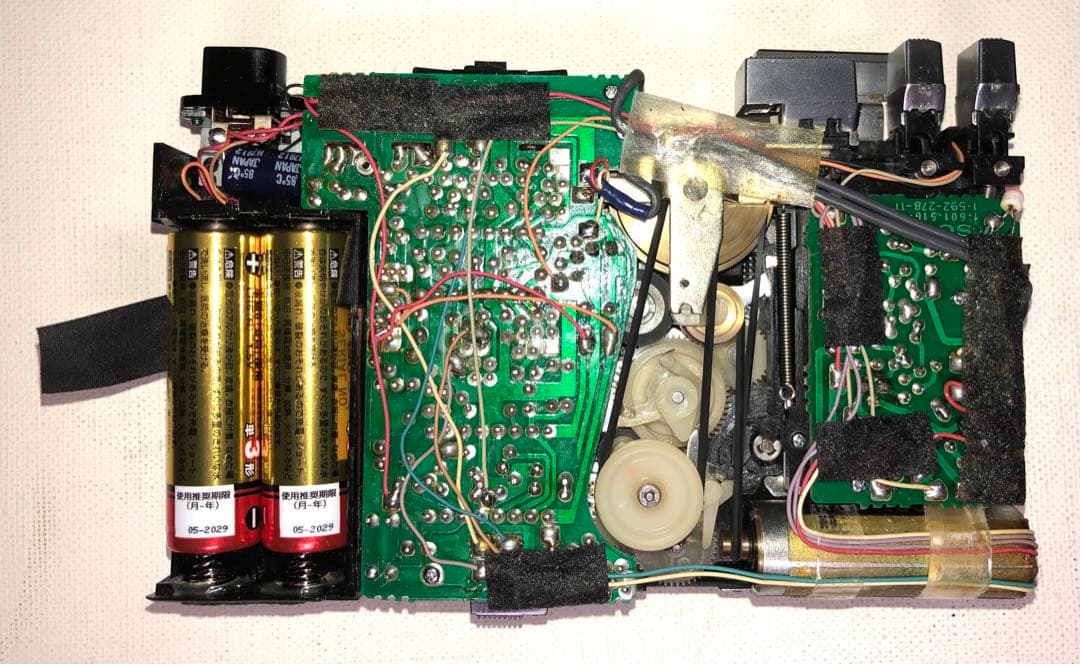 TPS-L2再生感動Guys&Dolls SONY初代カセットウォークマン良品C