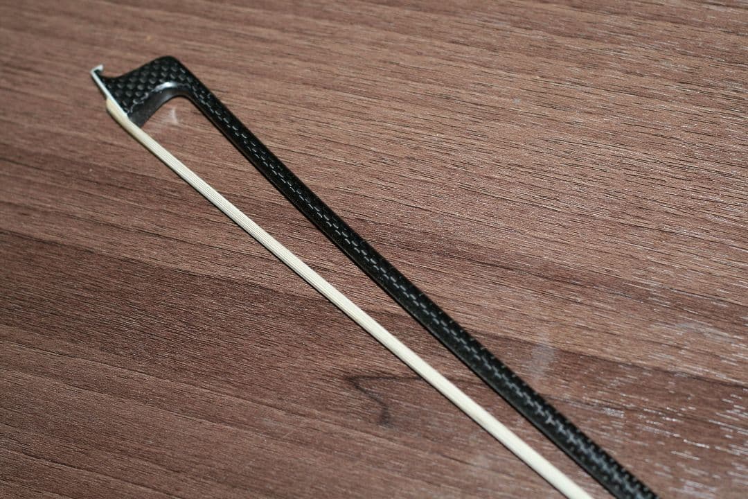 カーボン バイオリン弓　4/4