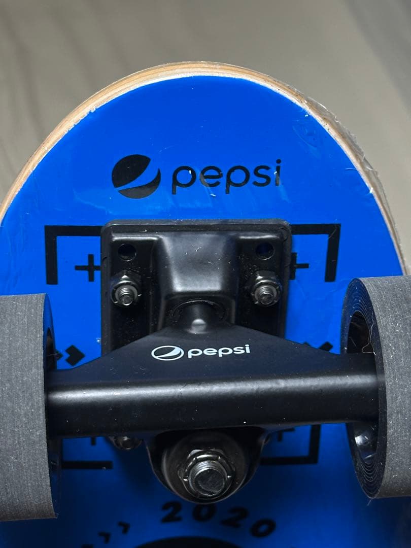 PEPSI スケートボード デッキ 限定モデル（2020年）新品未使用 箱付き