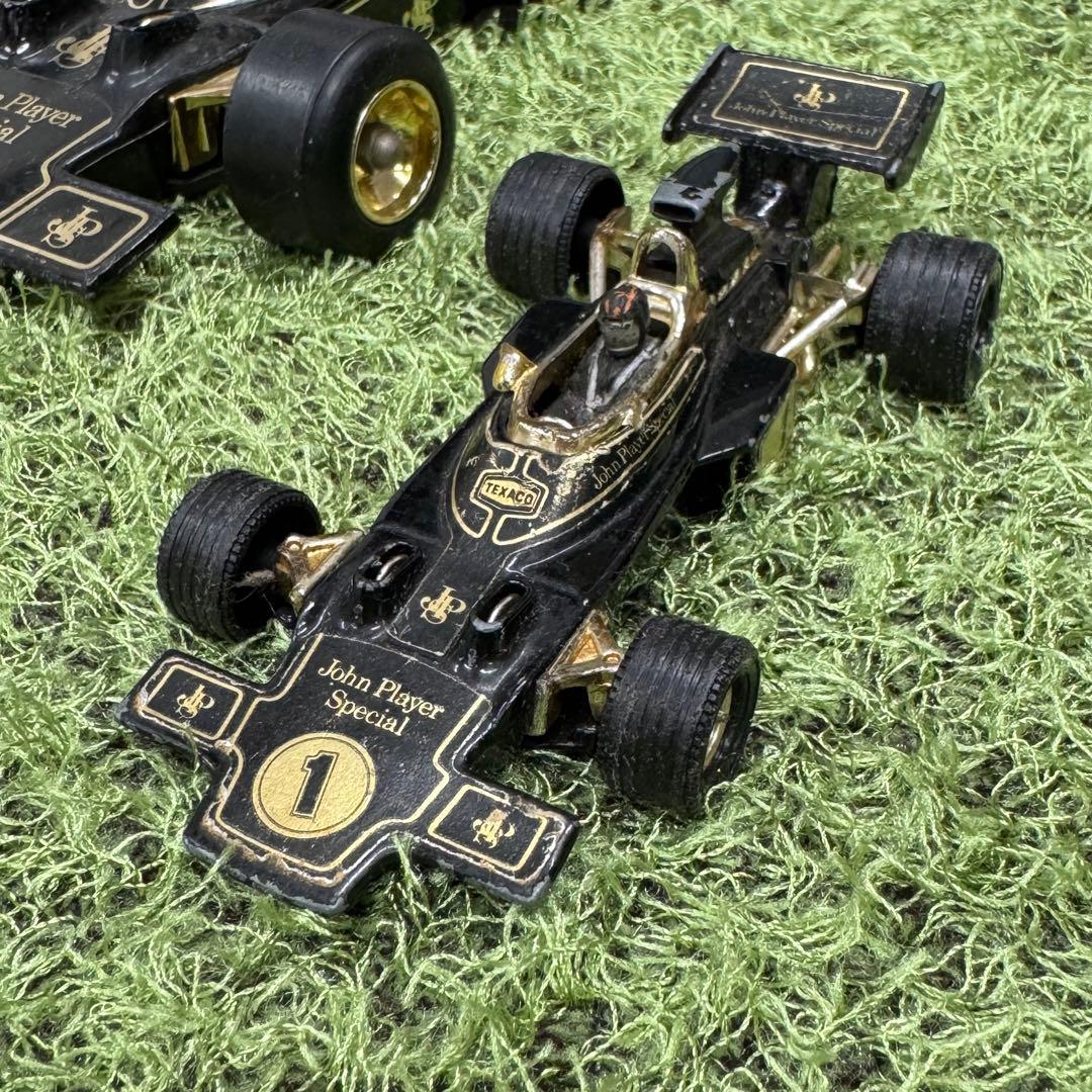 F1 JPS 1/18と1/36 2台セット コーギー社 イギリス製