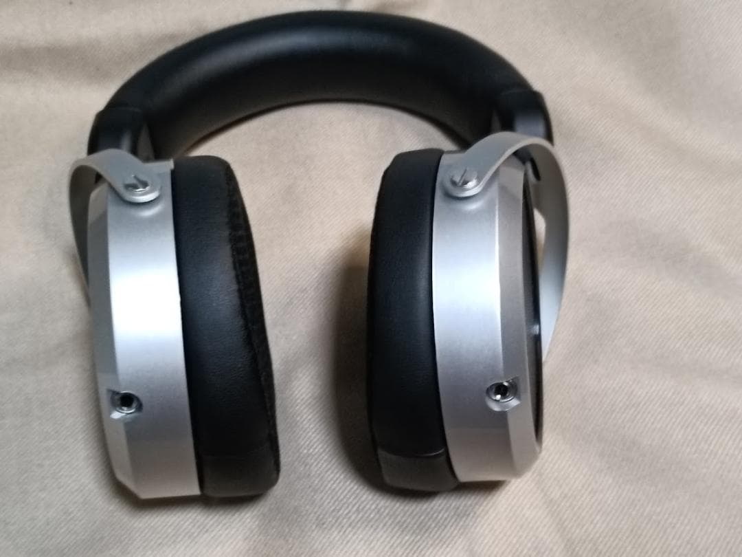 ヘッドホン Hifiman HE400se