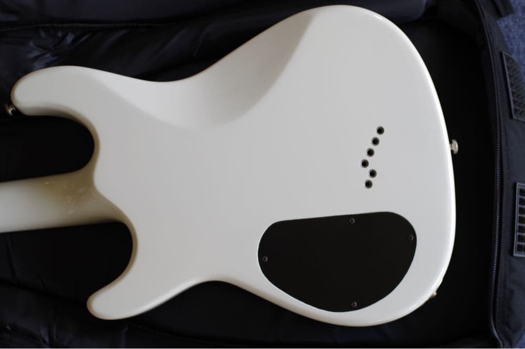 希少白！Ibanez SZ320EX 美品 DuncanPU＋新品ギグバッグ付！