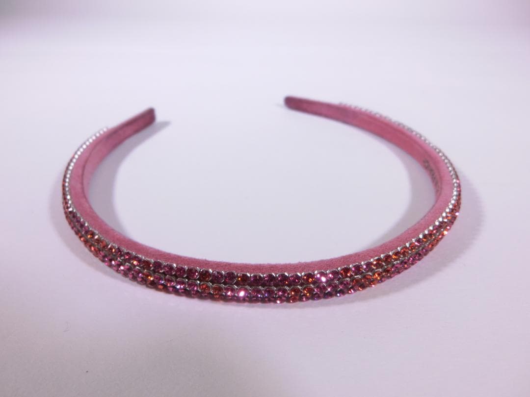 acca ピンククリスタルカチューシャ