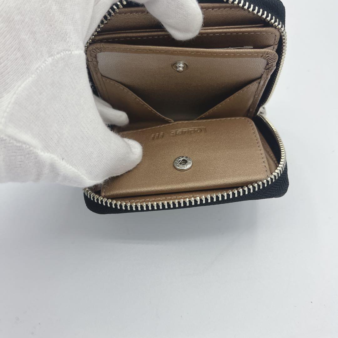 新品未使用　コッコクリスターロ 二つ折り財布 ラウンドファスナー クロコダイル