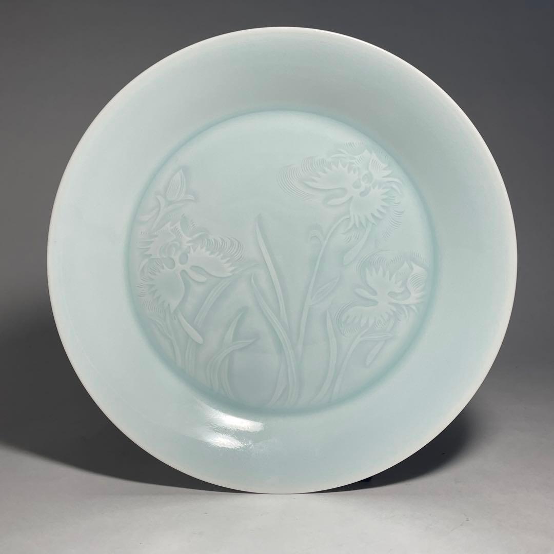 ◆名品 人間国宝 塚本快示 快山窯 青白磁鷺草文皿 共箱・共布付き◆