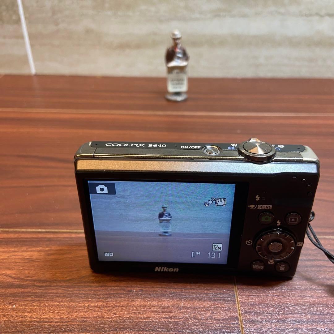 Nikon COOLPIX S640 デジカメ 4626