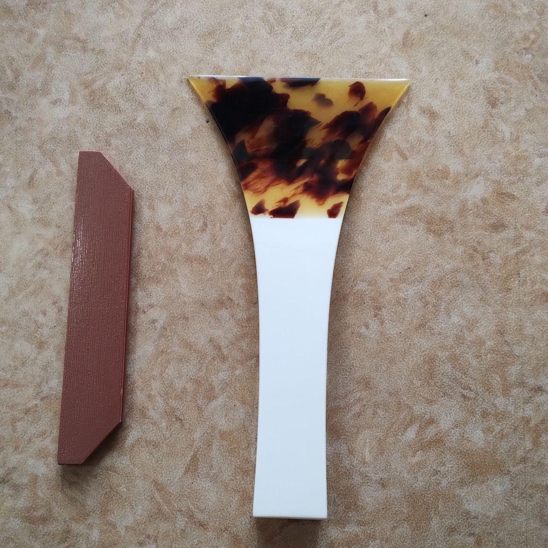 三味線バチ 鼈甲調ネオ甲　津軽三味線用