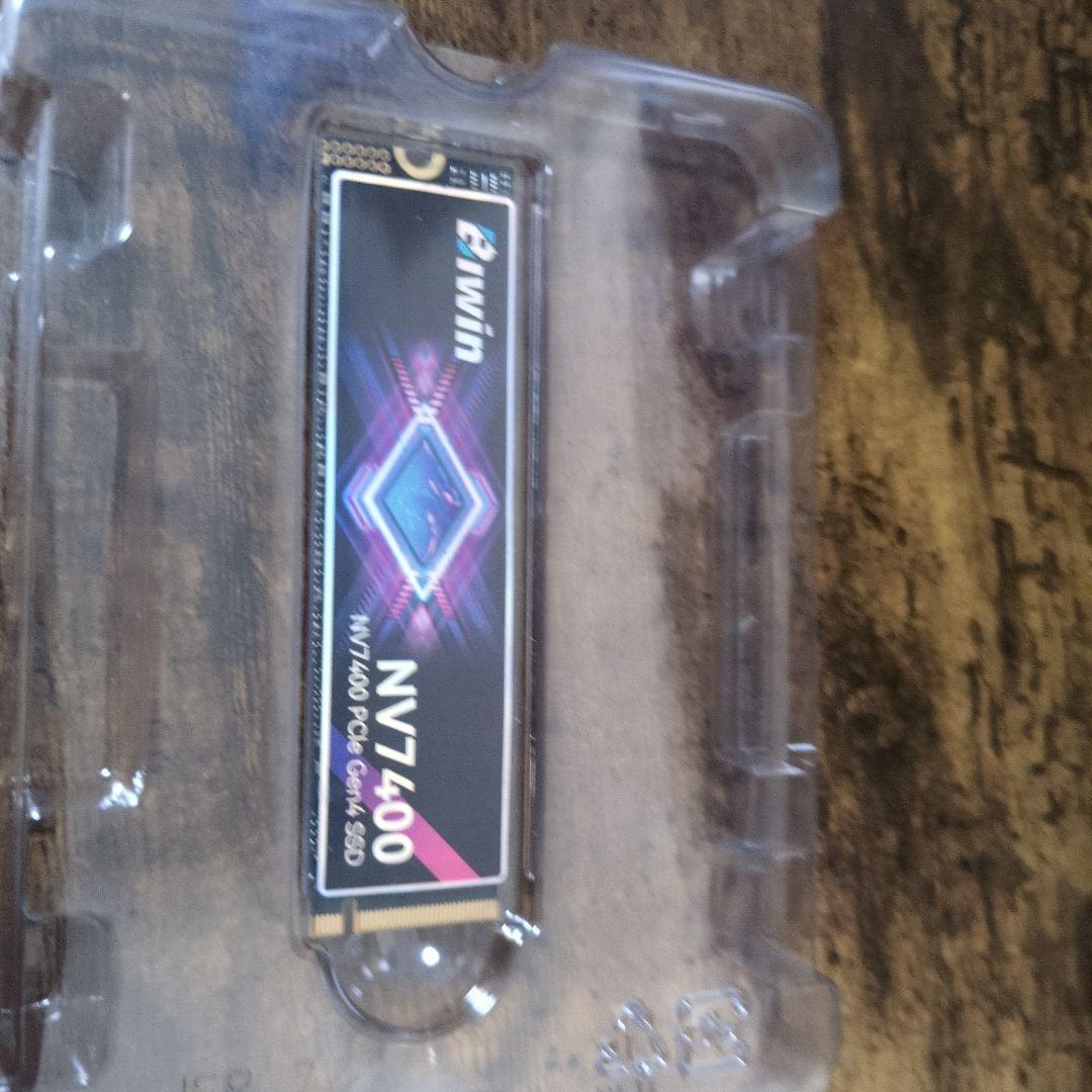 内蔵型SSD iWin NV7400 PCIe Gen4 SSD