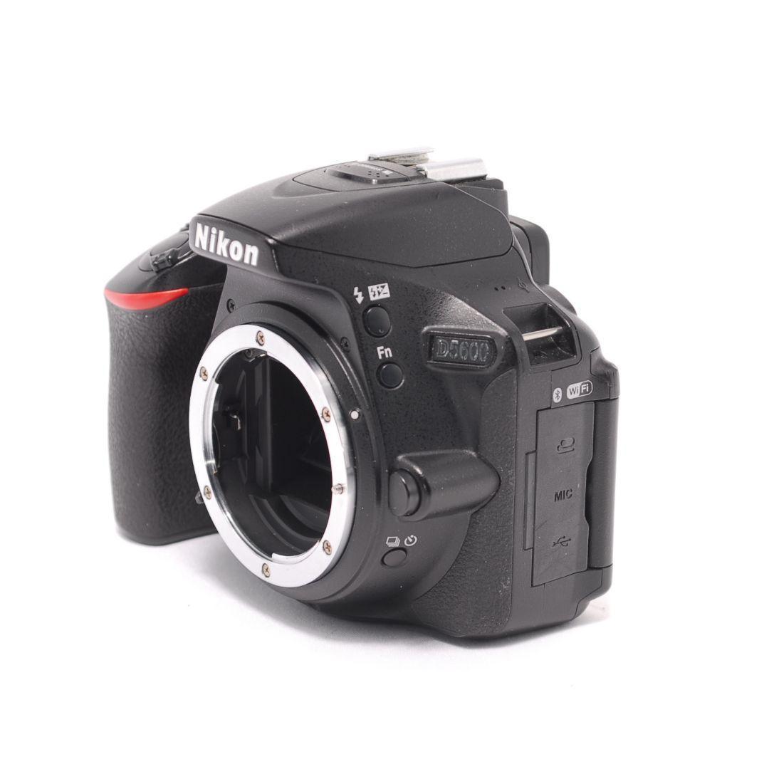 ❤即購入1000円OFF❤美品❤ ニコン D5600 高性能 手振れ補正レンズ