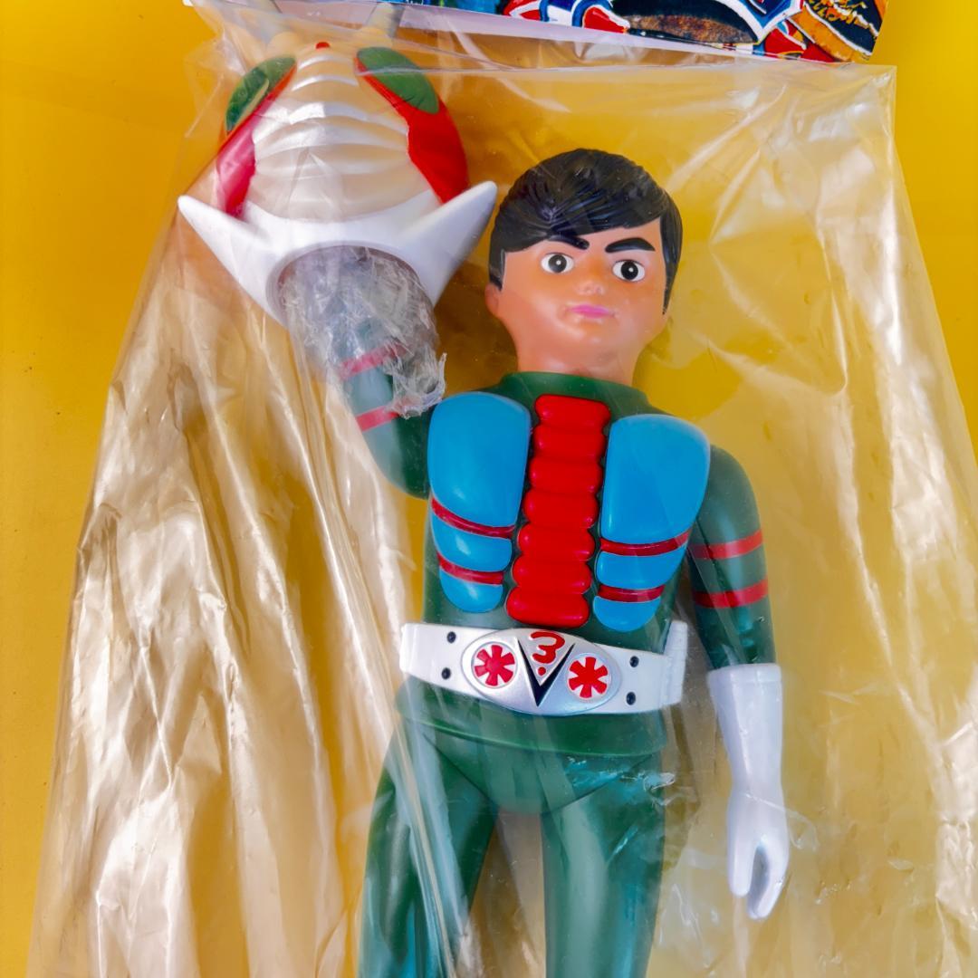 仮面ライダーV3　面取れ　当時物風　ソフビ