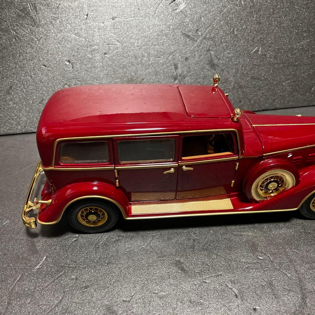 サンスター 1/18 キャデラック　DELUXE TUDOR