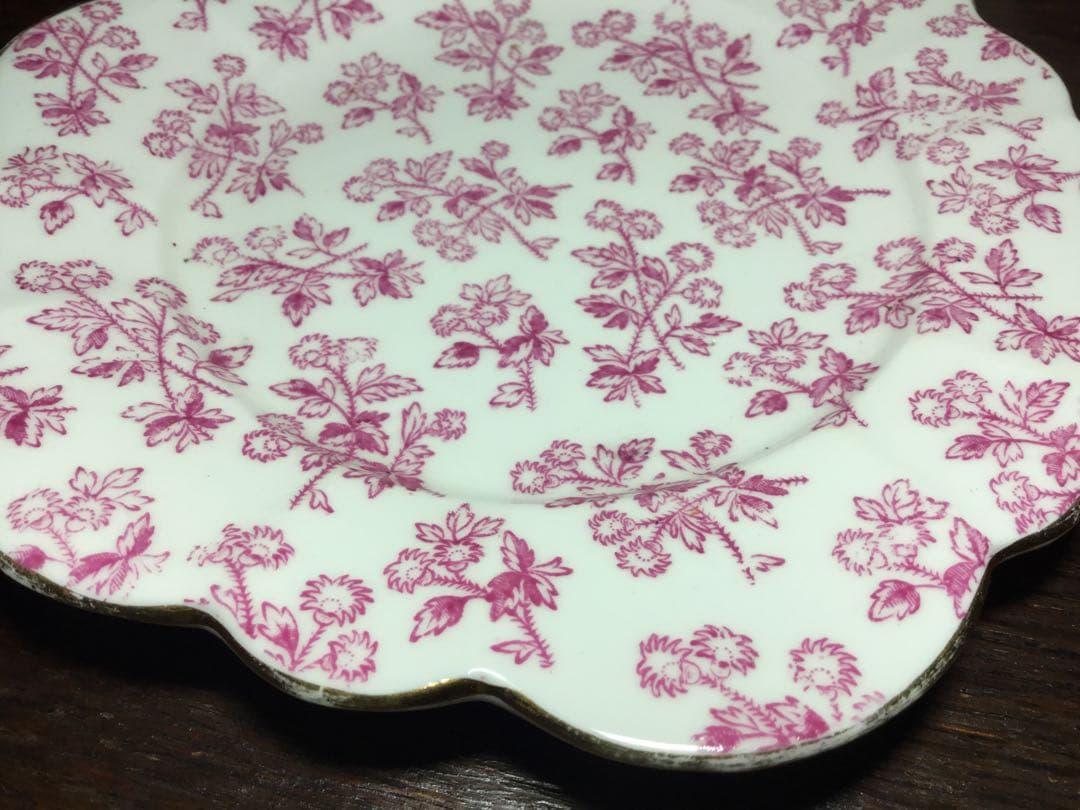 ワイルマン②◆ トリオ ◆レア ピンク シェリー デイジーシェイプ ティーカップ