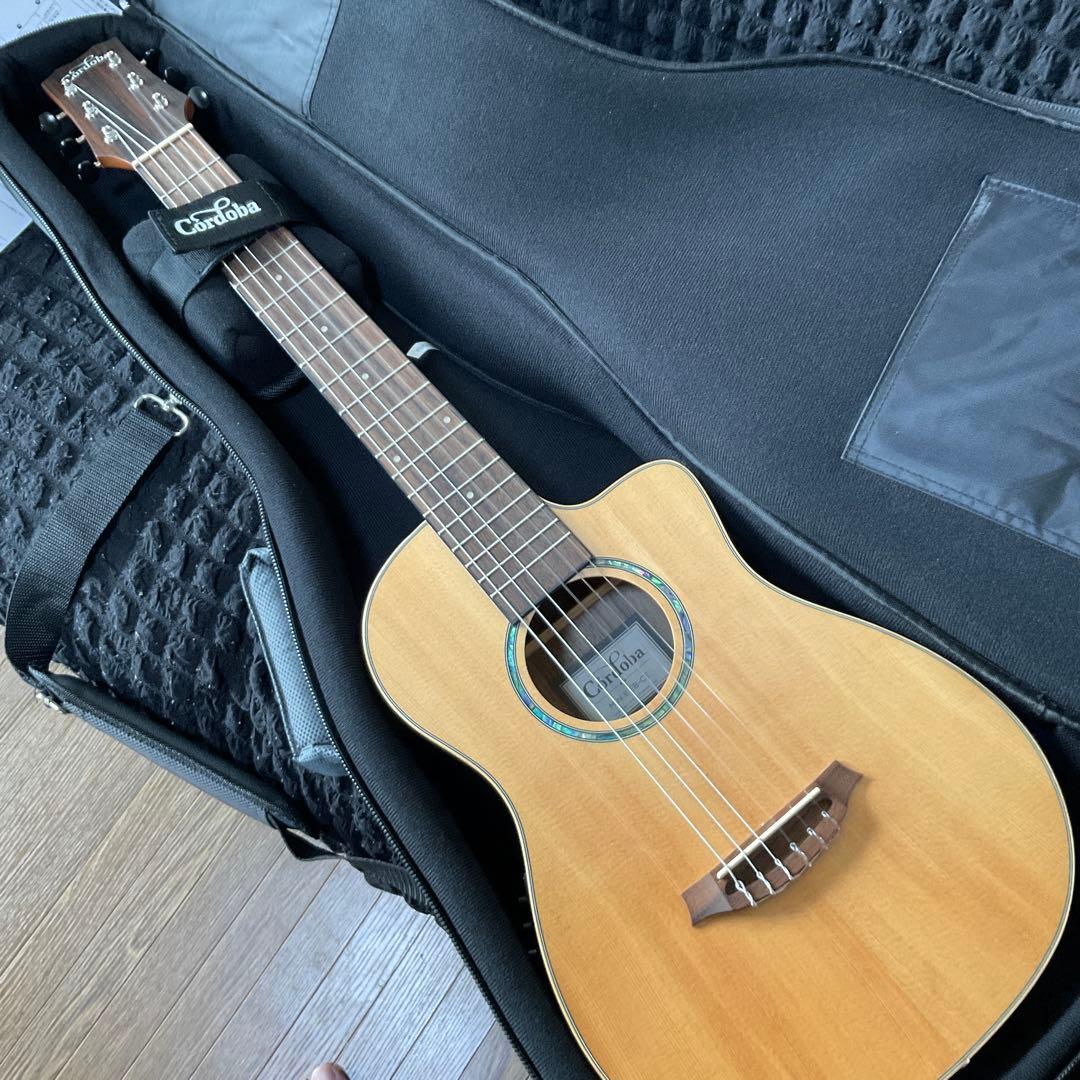 人気のコルドバギター(エレアコ　ミニ) レギュラーチューニング