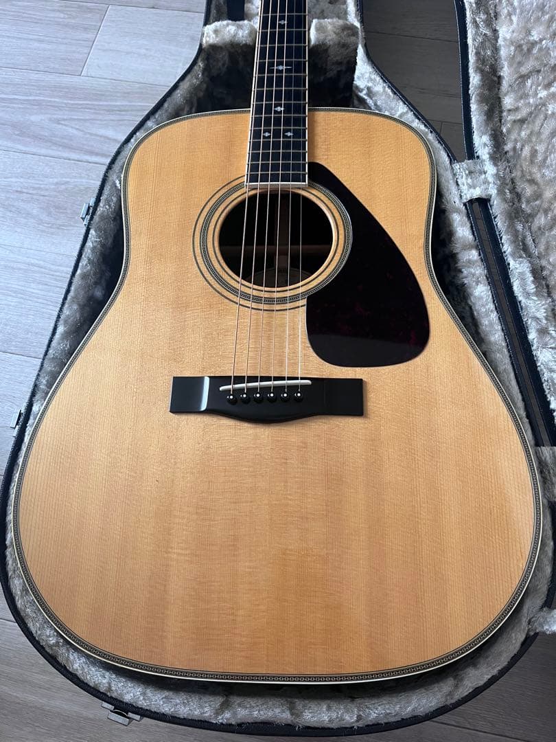 ギター Yamaha L8