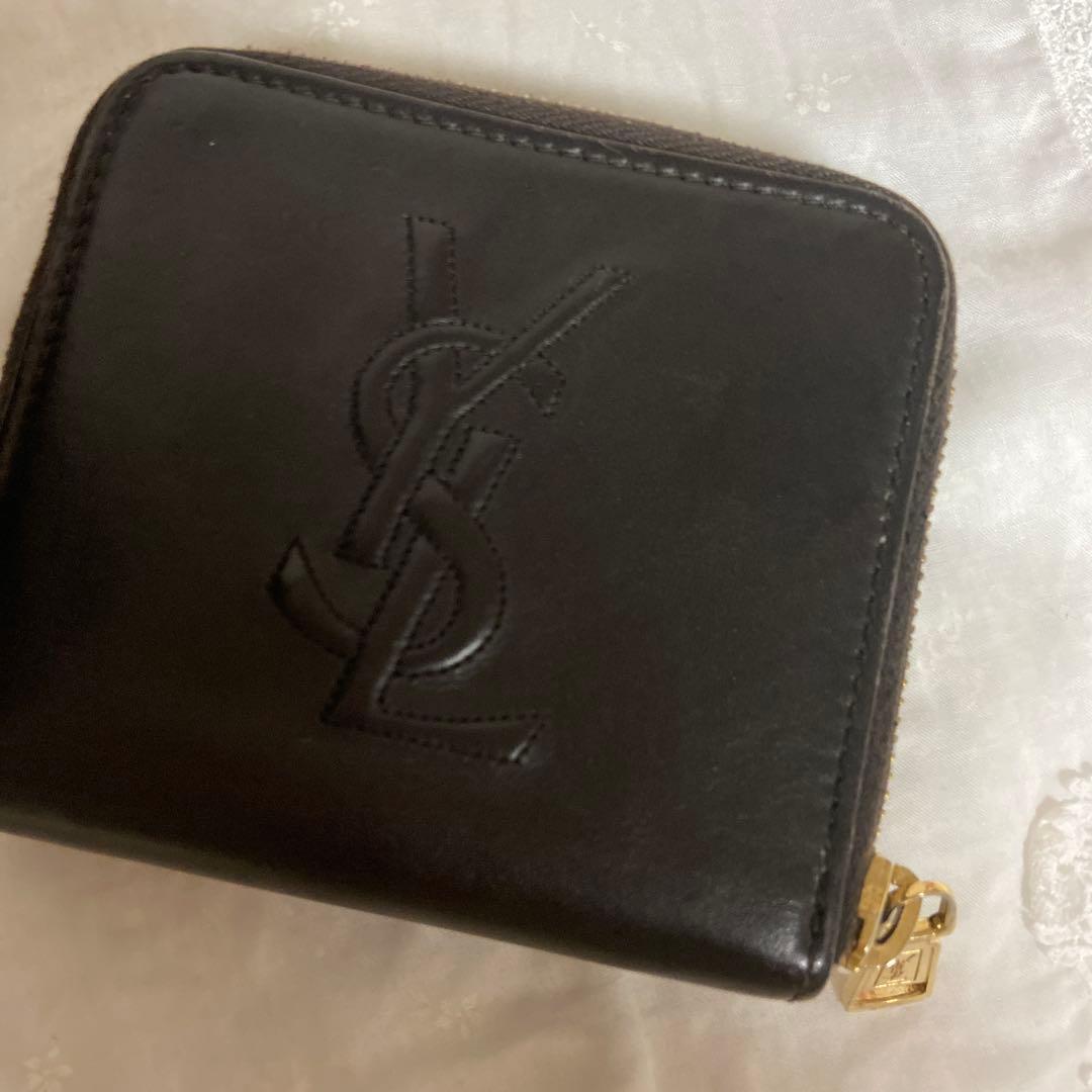 週末限定お値段　イヴサンローラン　2つ折り財布ダークブラウン