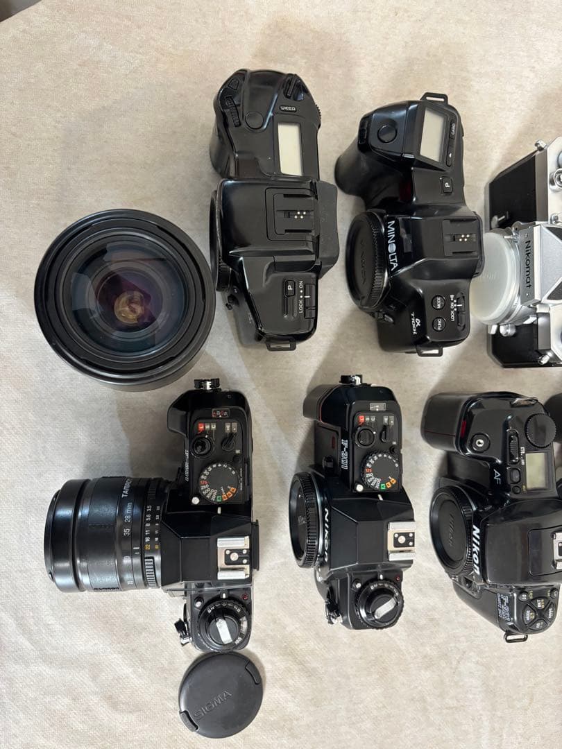 Nikon フィルム一眼レフカメラ8台セット、ジャンク品