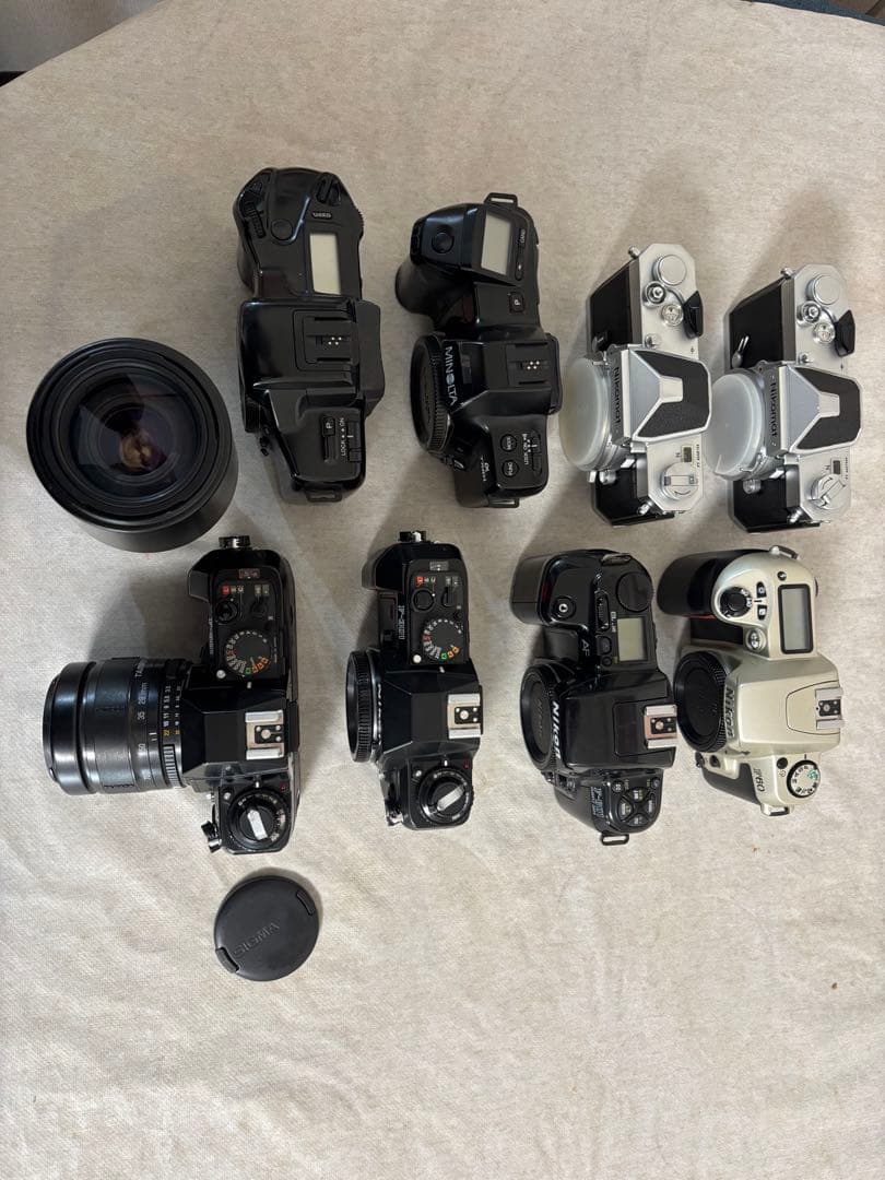 Nikon フィルム一眼レフカメラ8台セット、ジャンク品