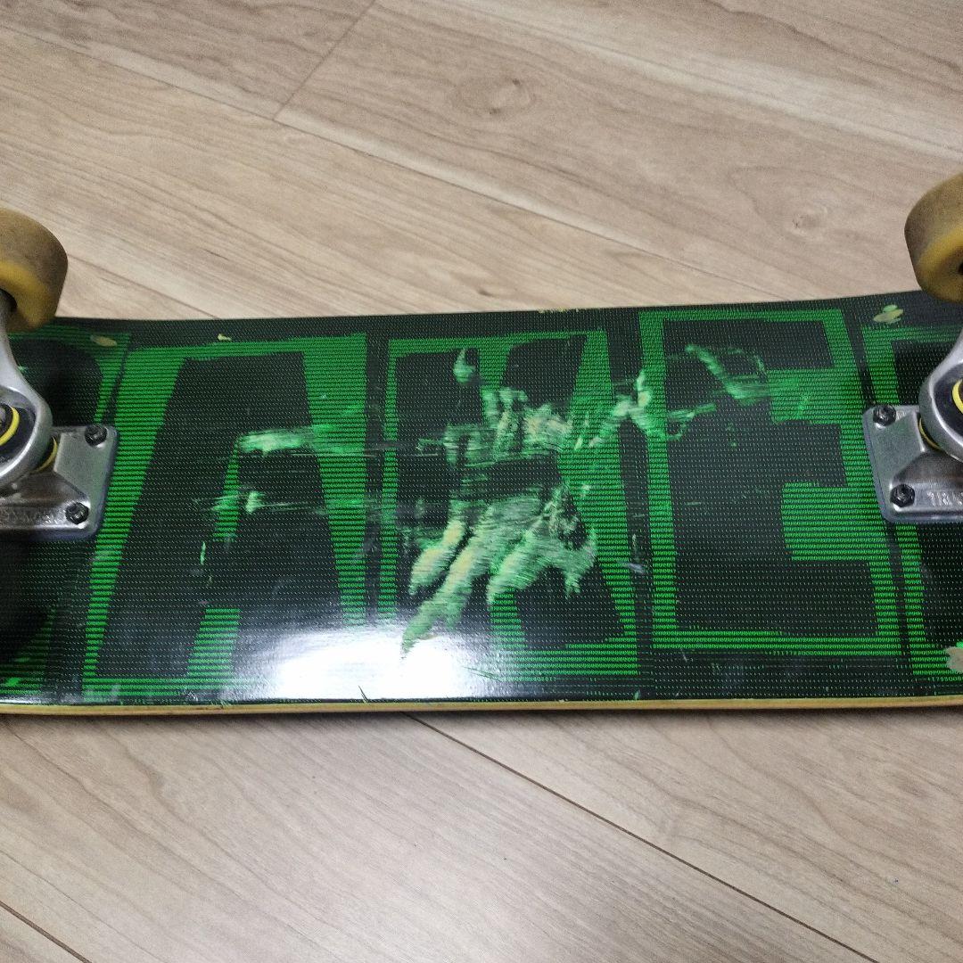 BAKER 8.25 スケートボードフルコンプリートセット スケボー　ベイカー