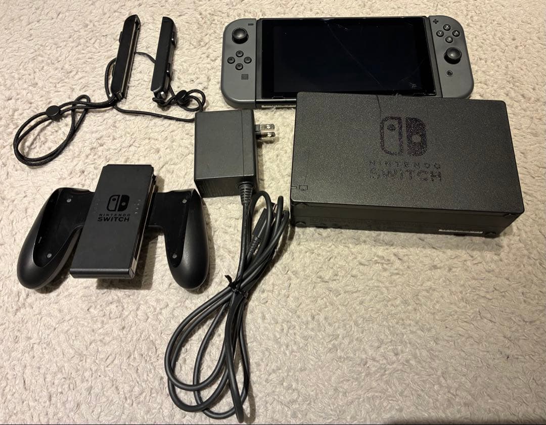 【即購入⭕️】Nintendo Switch本体、Joy-Conブラック