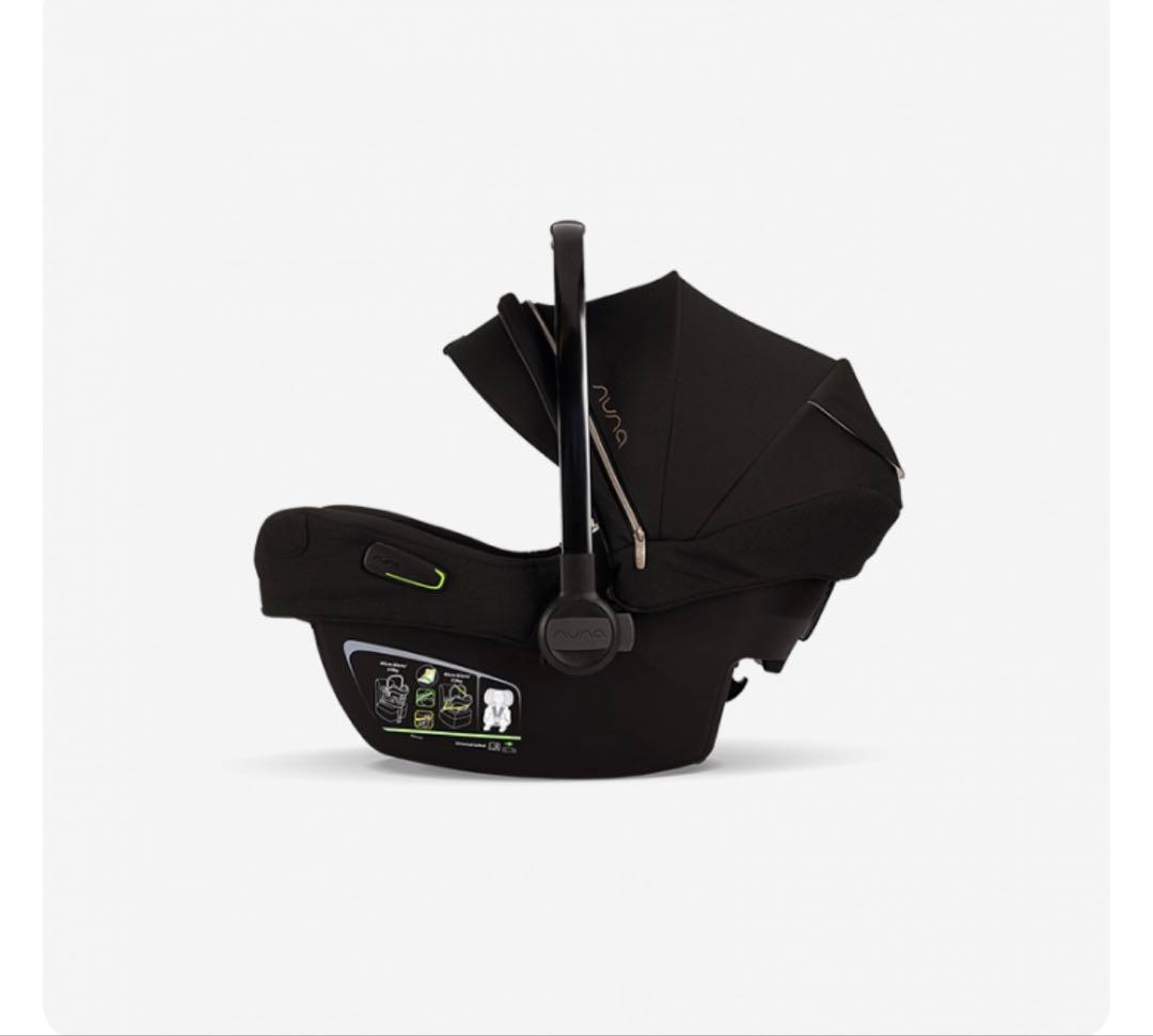 nuna ベビーシート　pipa next 接続台座