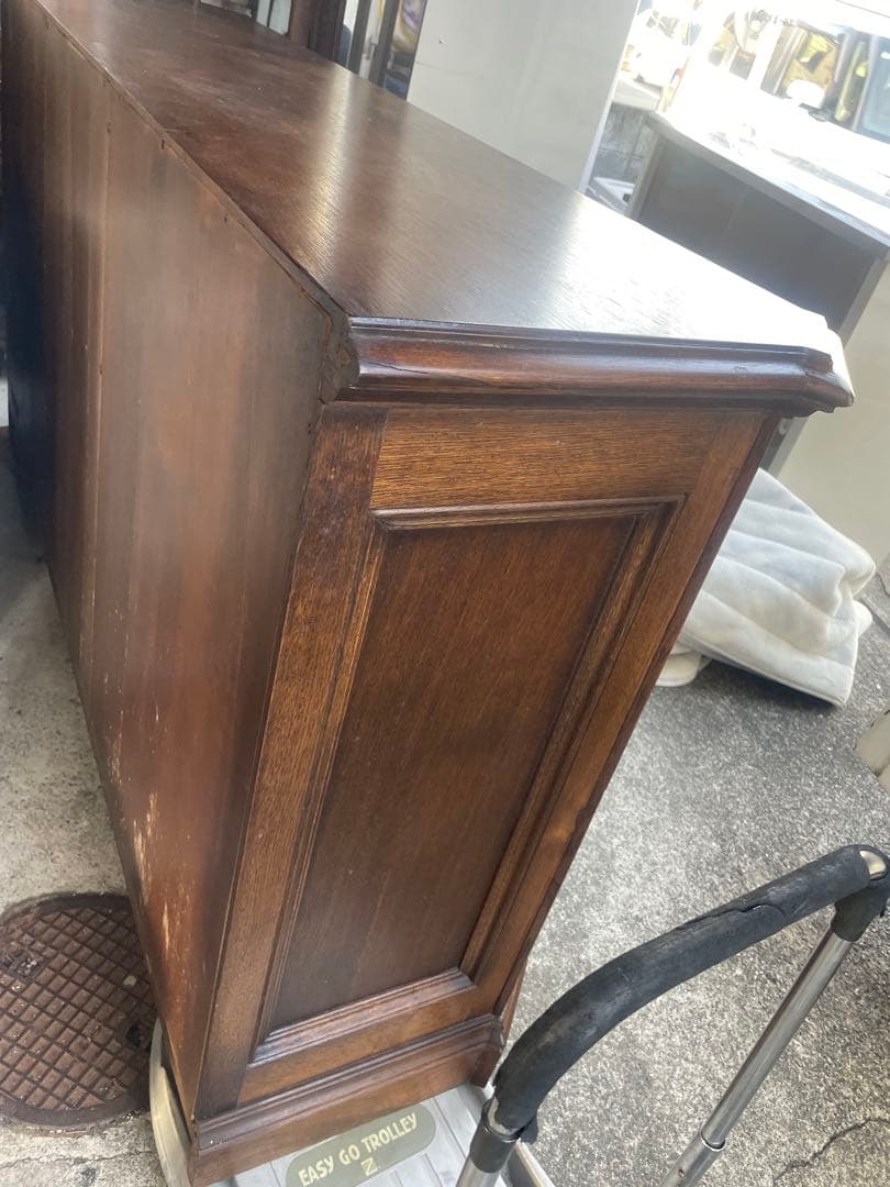 サイドボード　アンティーク　家具