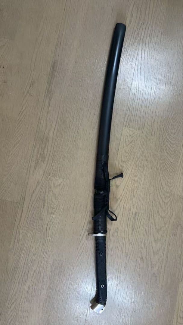 戦術打刀 模造刀 1060 鋼刃 木塗装鞘 TPR 柄 日本刀 居合刀