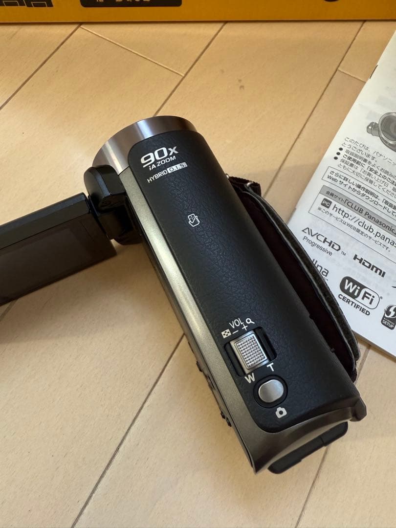 Panasonic HC-W570M フルHD + 三脚 + バッグ